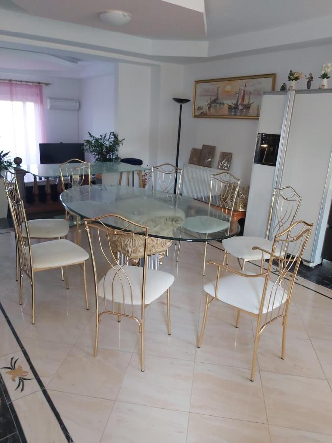 Artemis Luxury Villa