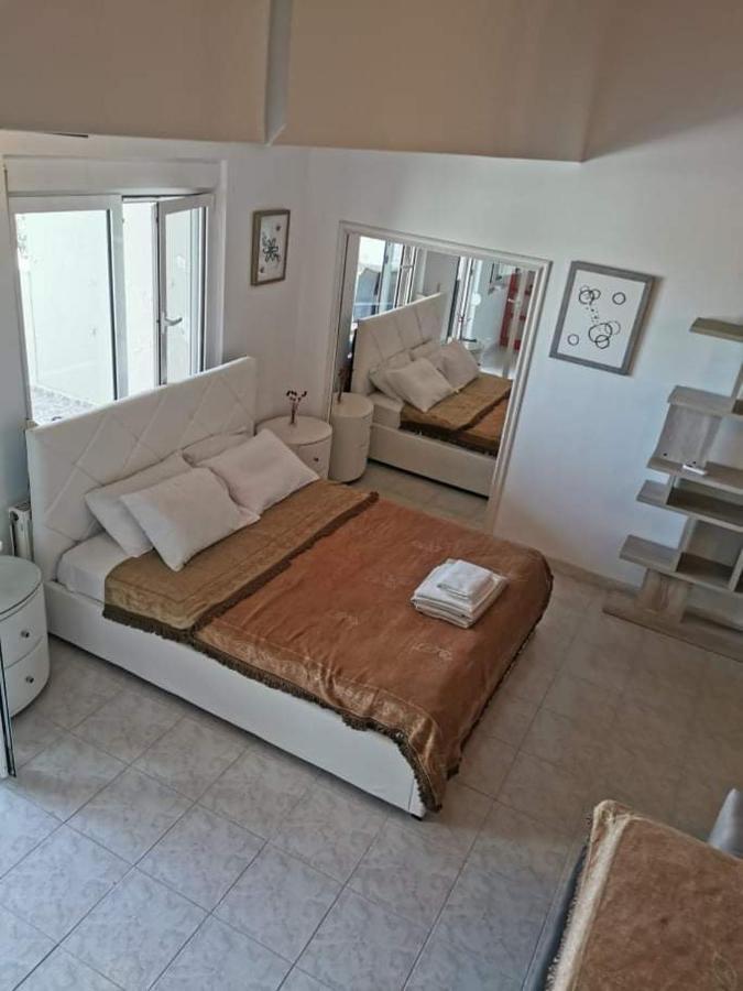 Artemis Luxury *